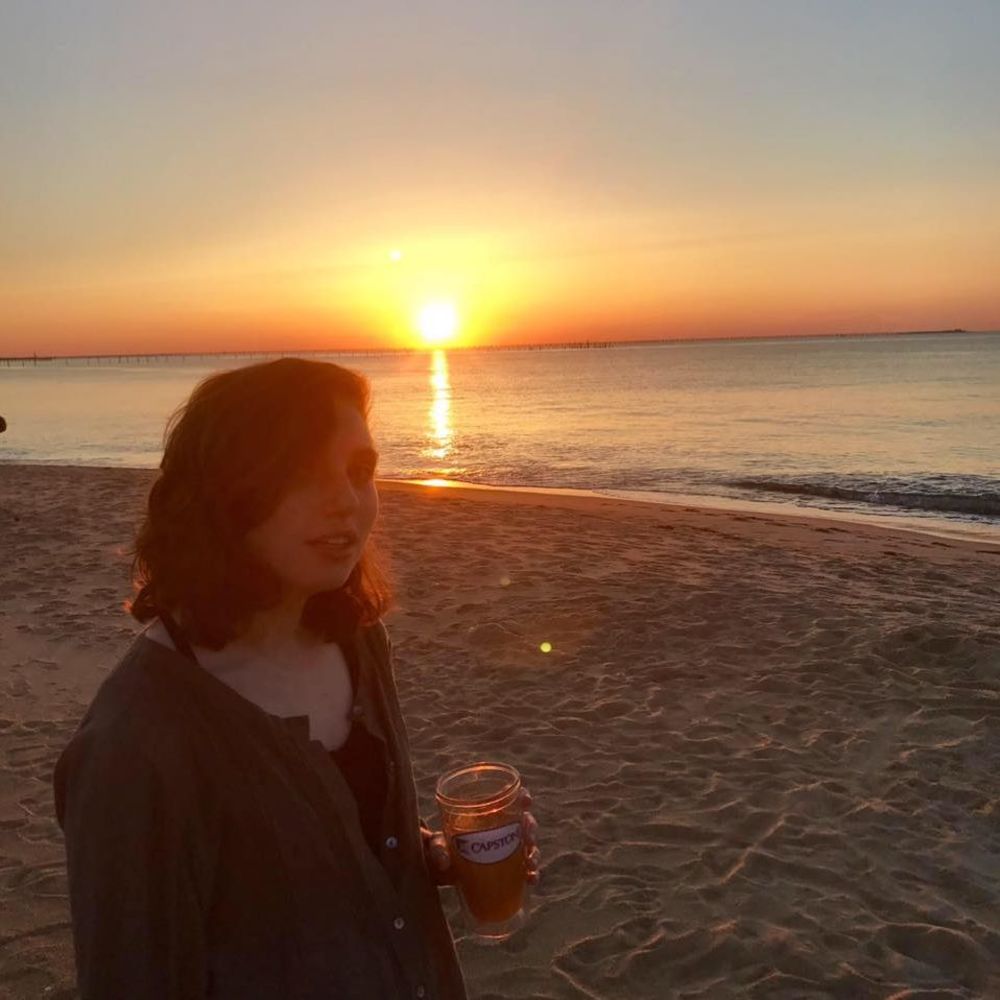 Meet your Posher, Emily