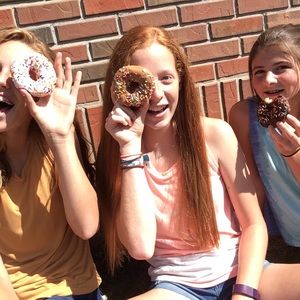 Meet your Posher, Emma