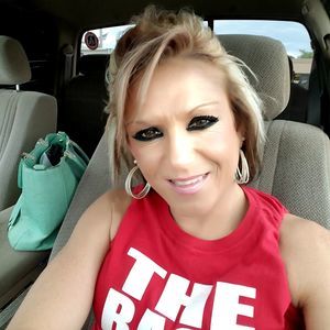 Meet your Posher, Teresa