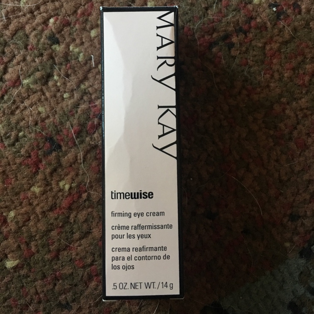 Firming eye cream