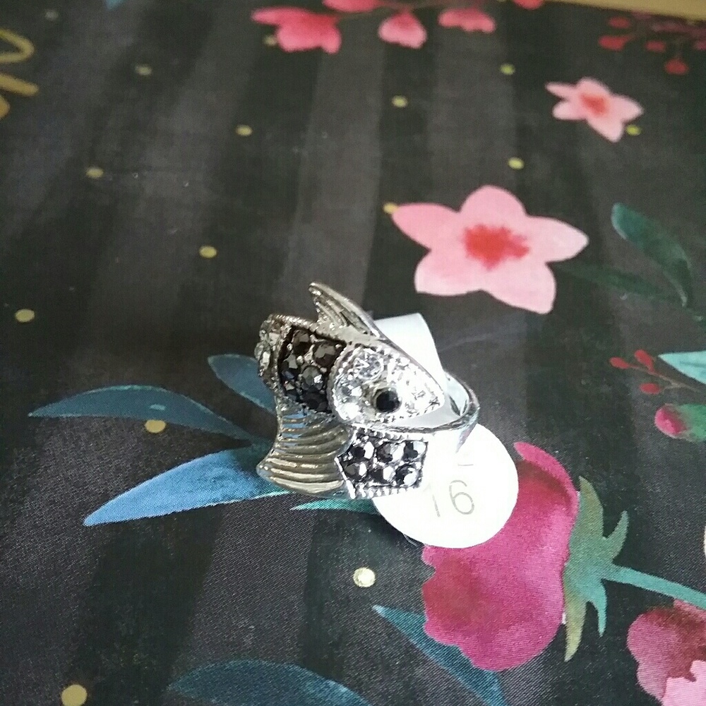 Marcasite Style Ring "Lucky Koi Fish"