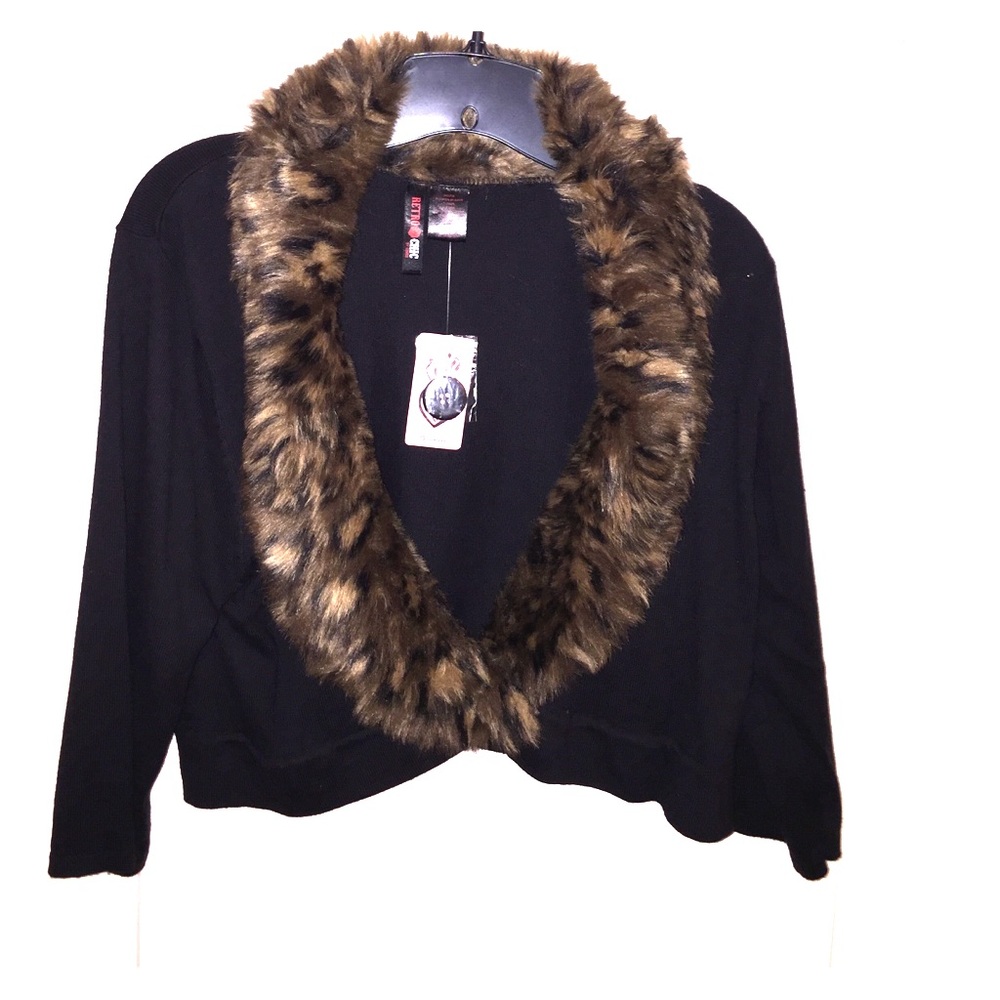 Super cute and chic sweater