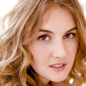 Meet your Posher, Caroline