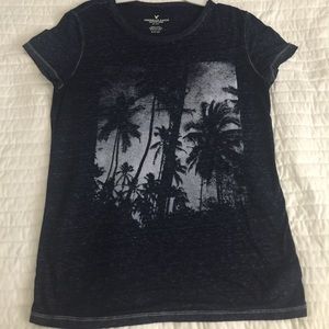 AMERICAN EAGLE BLUE PALM TREE SHORT SLEEVE TEE