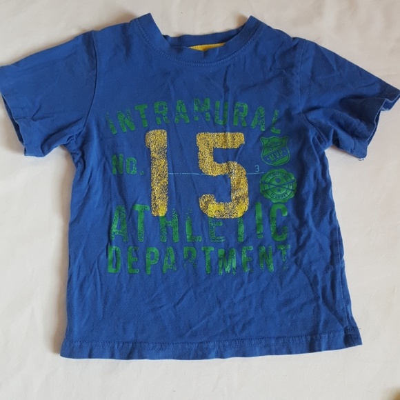 Healthtex 5T Shirt/Shorts Set - Picture 2 of 3