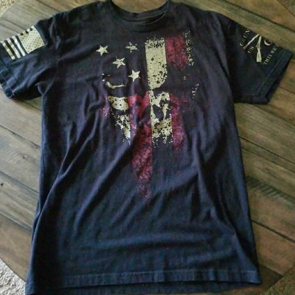 Men's Grunt Style skull shirt