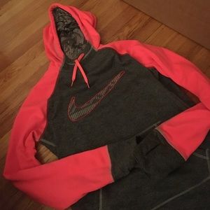 Women's Nike sweatshirt