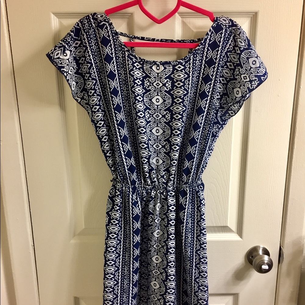 Beautiful Aztec Print Navy and White Dress - Picture 1 of 4