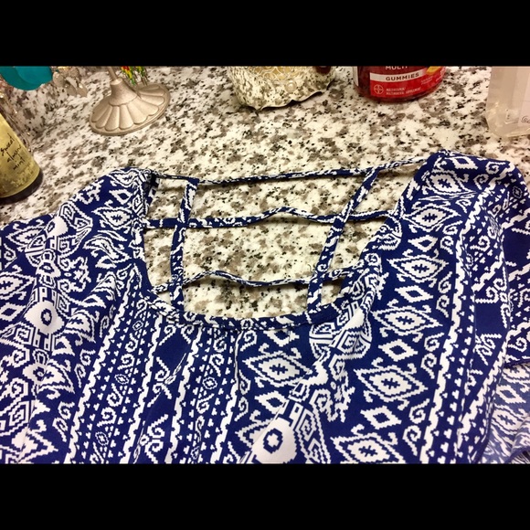 Beautiful Aztec Print Navy and White Dress - Picture 3 of 4