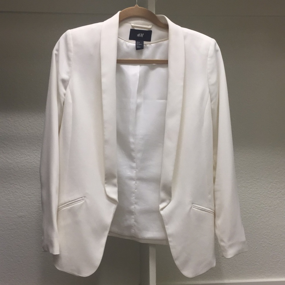 Women's white H&M blazer