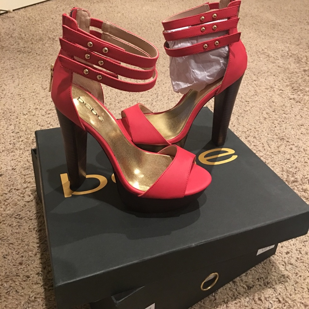 Bebe Platform Sandal