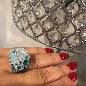 💙Beautiful multi-blue Swarovski crystal ring💙