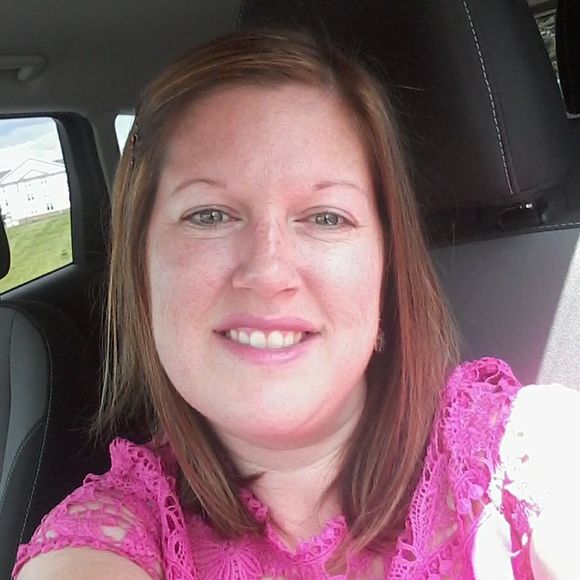 Meet your Posher, Emily - Picture 1 of 1
