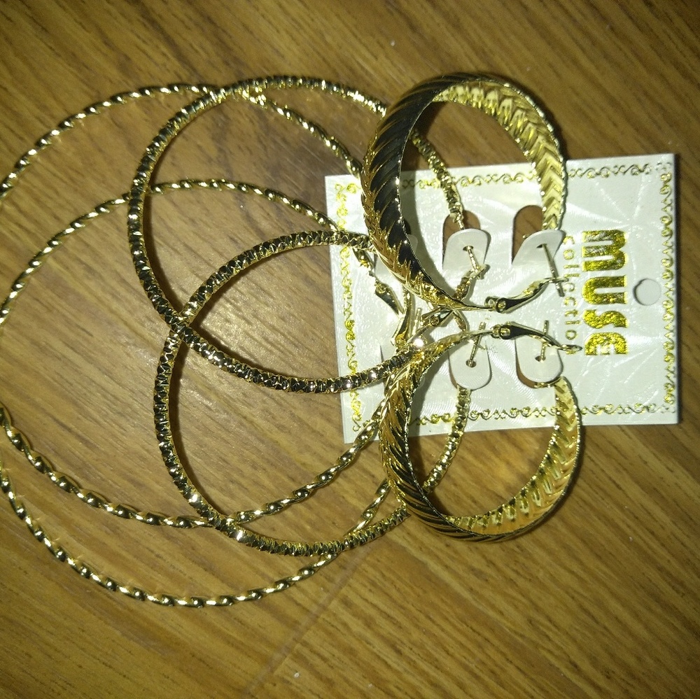 Earrings - Picture 2 of 8