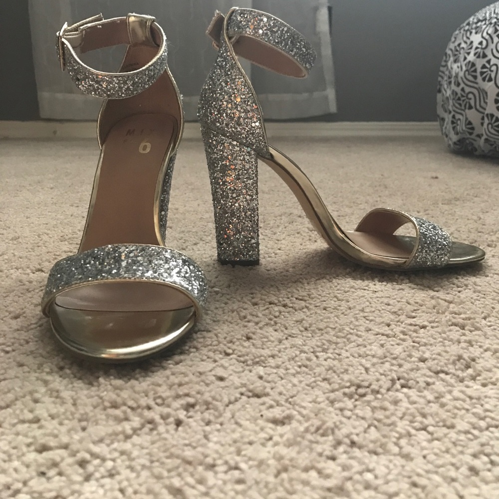 Mix No. 6 Sparkly high heels