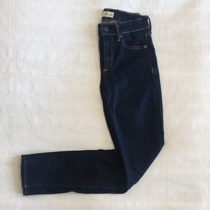 ✨High rise Gap Dark Wash Skinny Jeans✨