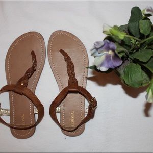 Leather sandals