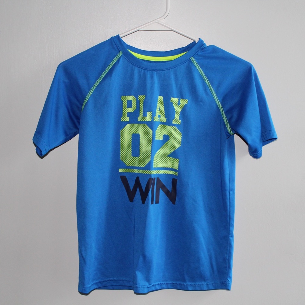 LIKE NEW Boys Athletic Tee