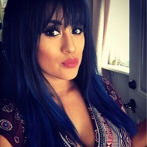 Meet your Posher, Jazmin