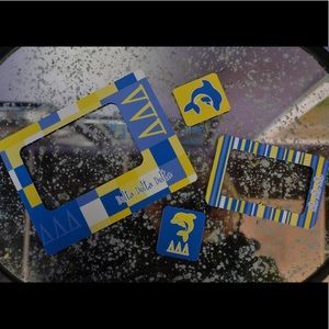 ✨NEW✨Delta Delta Delta Fridge Frames & Magnets