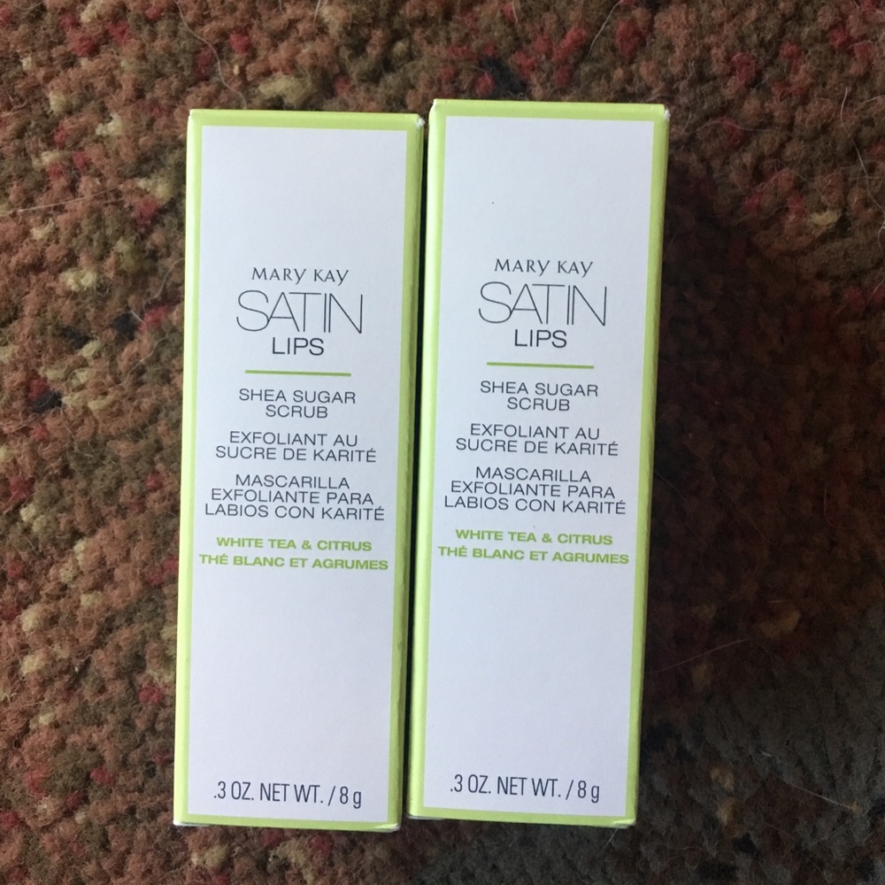 Satin lips sugar scrub