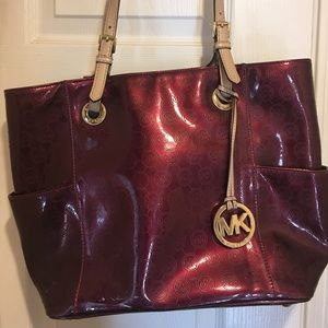 Large Michael Kors Tote!
