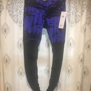Alo Yoga Goddess Leggings