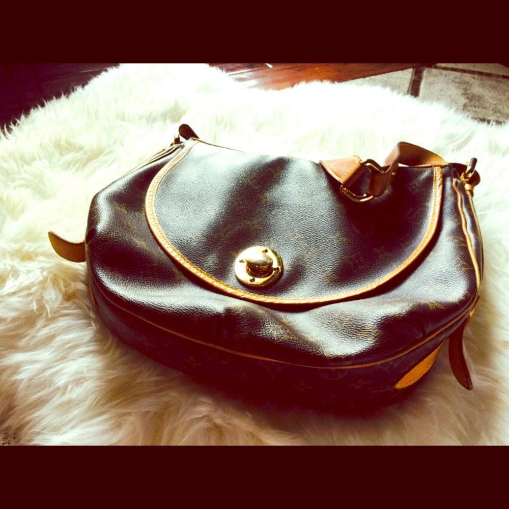 Authentic Louis Vuitton Large Tulum GM Tote