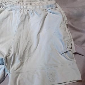 LAST CHANCE Tennis under shorts