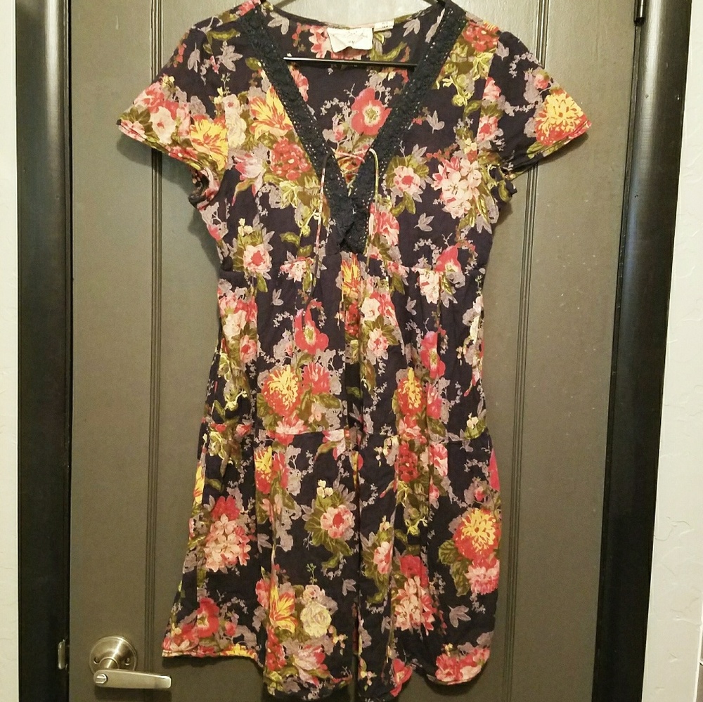 Blue Floral Short Sleeved Dress
