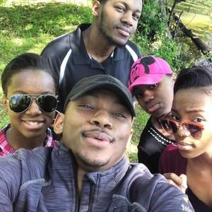 Meet your Posher, Leah