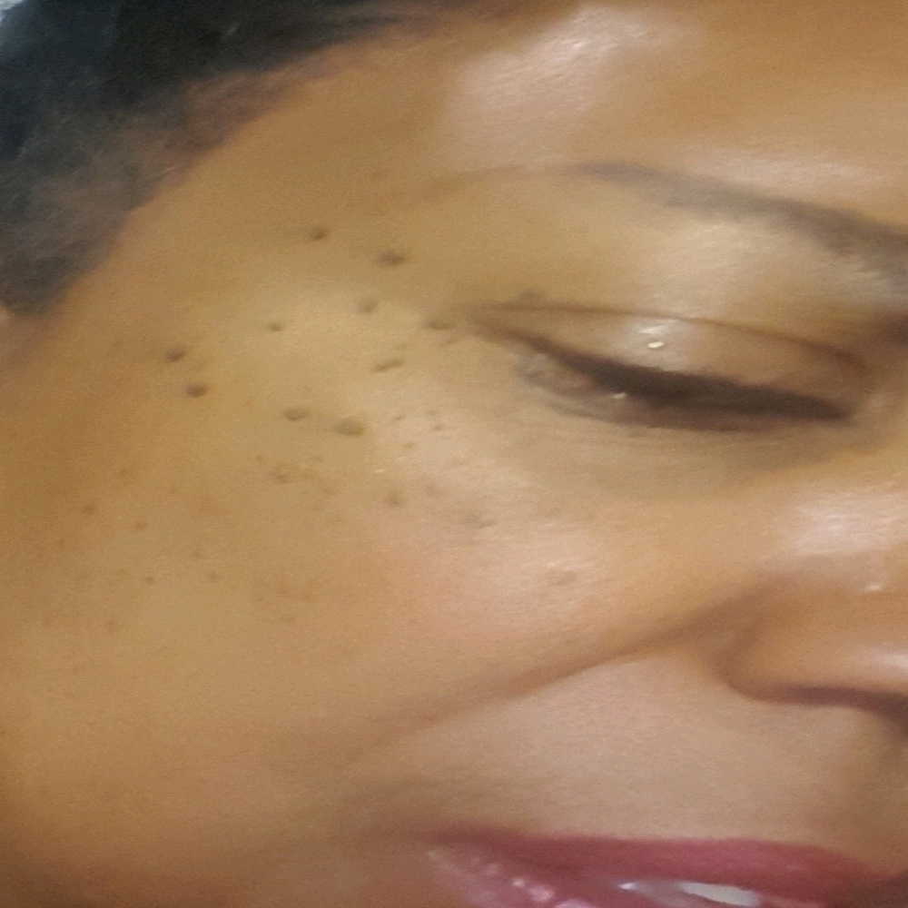 Meet your Posher, Sharon