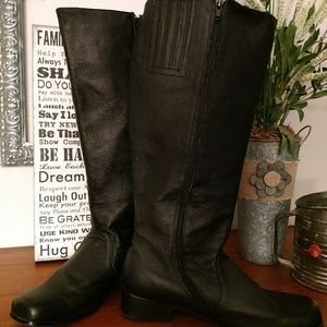 Leather Boots (wide calf)