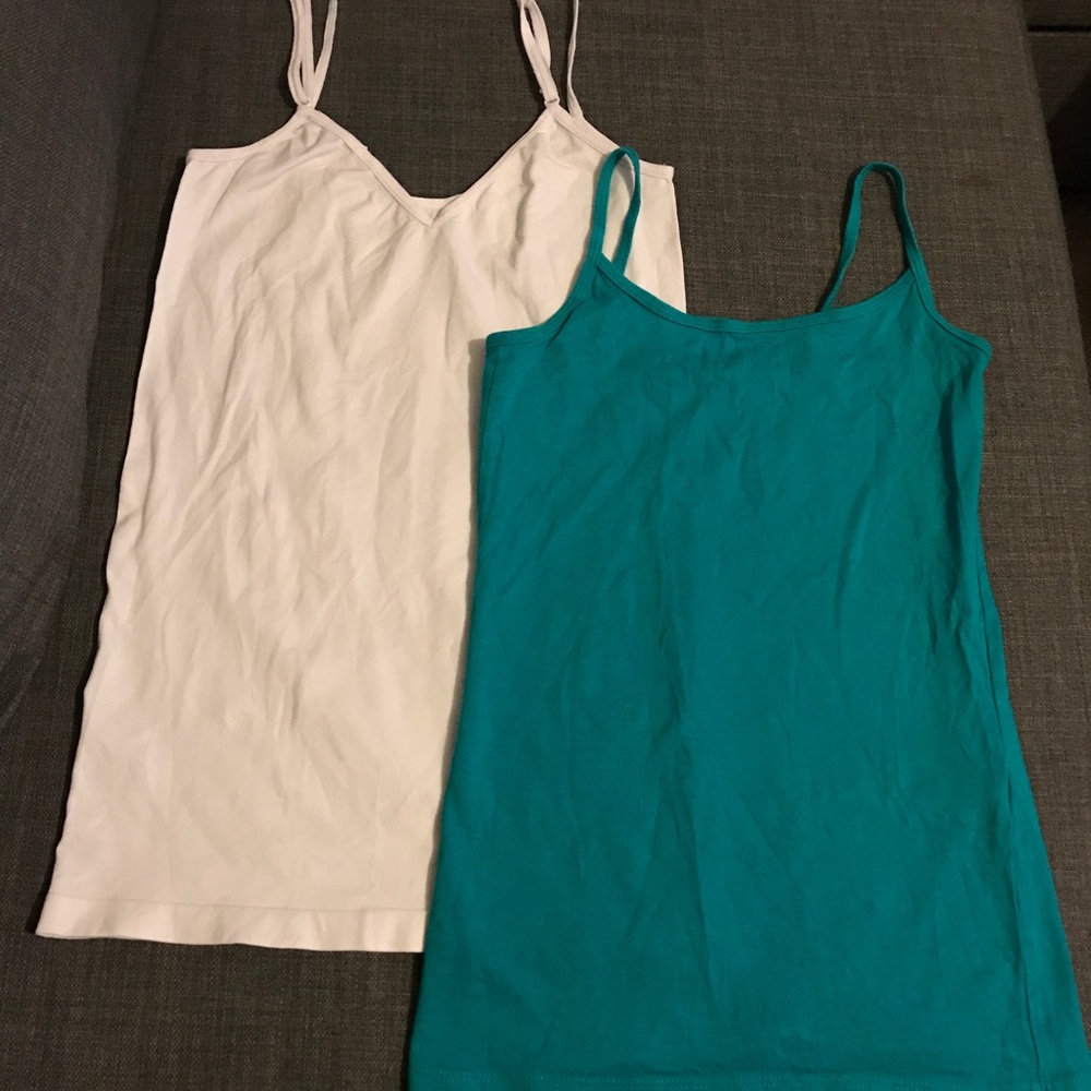 Bundle of 2 spaghetti strap cami tops size Small