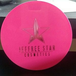 Jeffree Star Skin Frost Peach Goddess