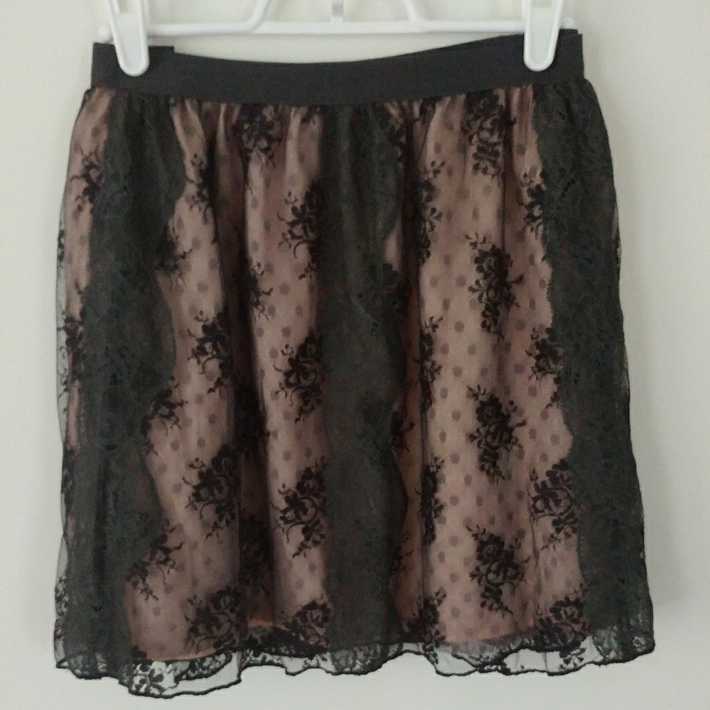 AEO NWOT Pink Skirt with Black Lace overlay