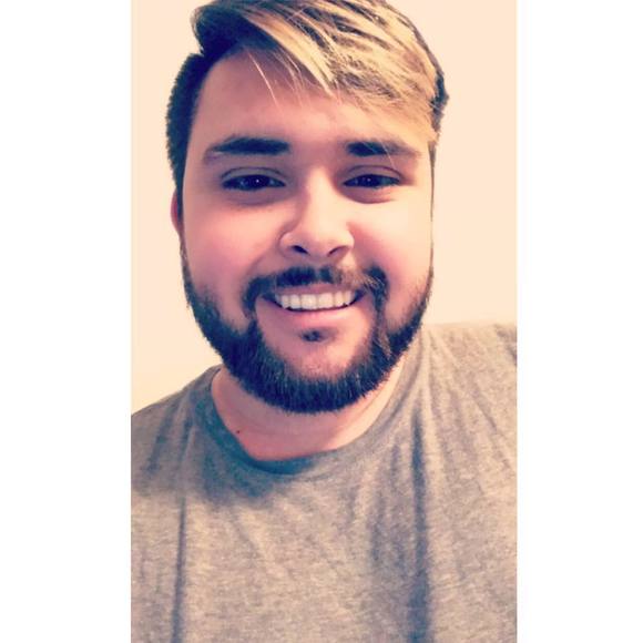 Meet your Posher, Kyle - Picture 1 of 1