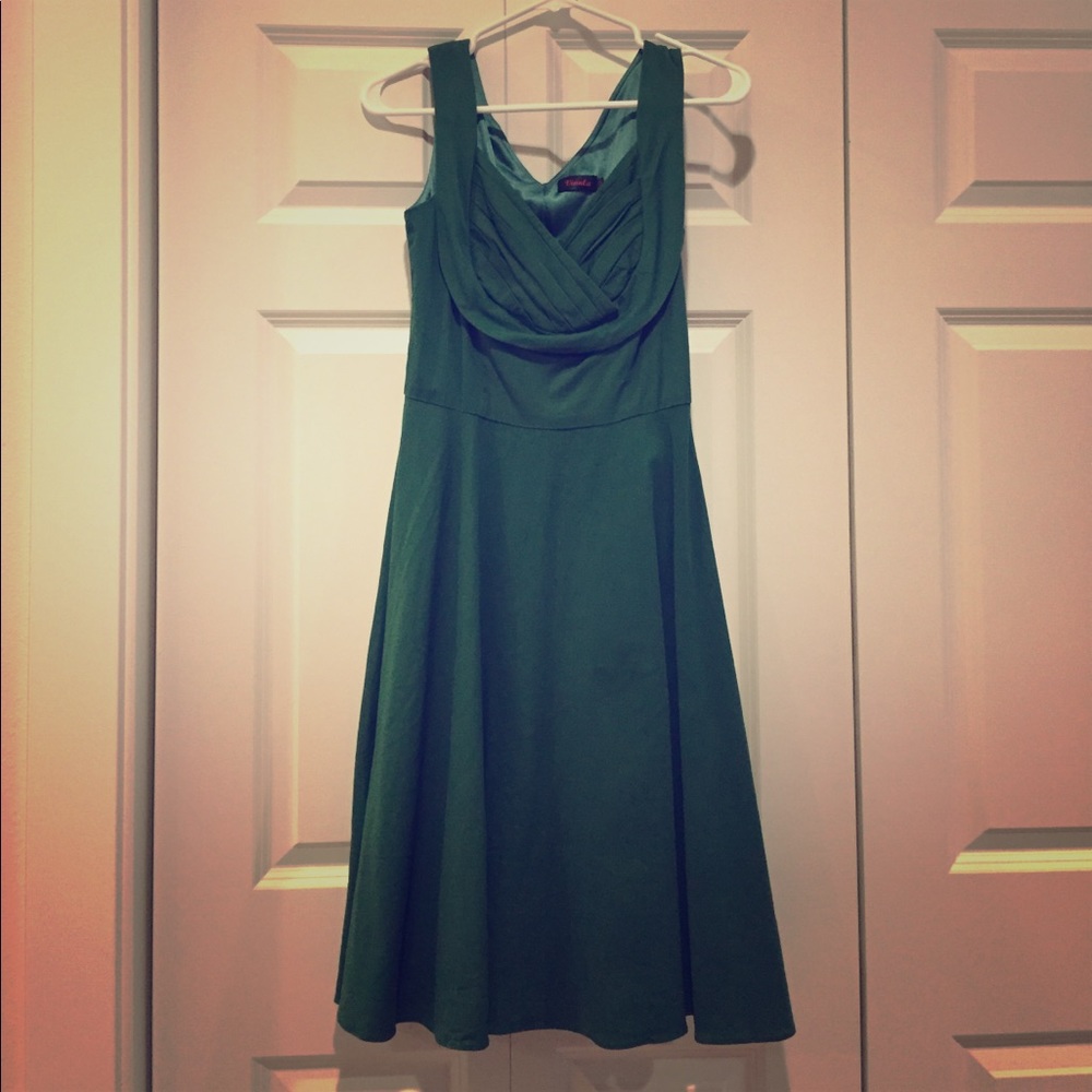 Retro Pinup Style Full Skirted Dress