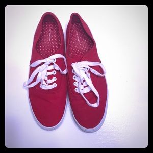 Red City Sneaks tennis shoes size 8