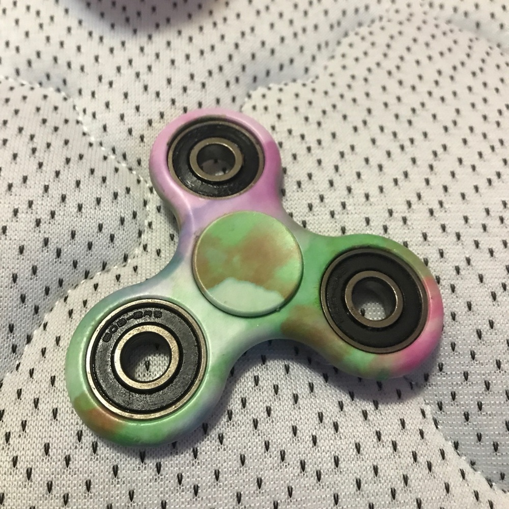 Tie-dye fidget spinner