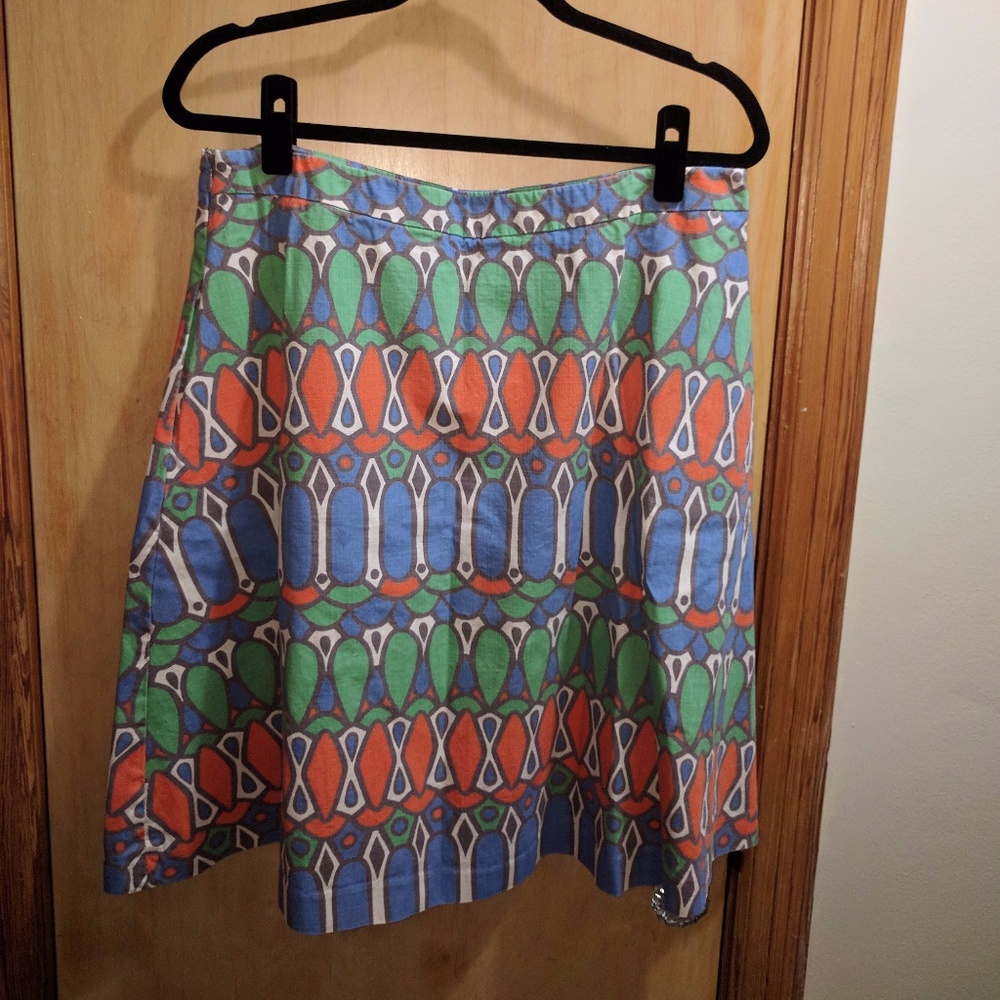 Multicolor print skirt, geometric pattern