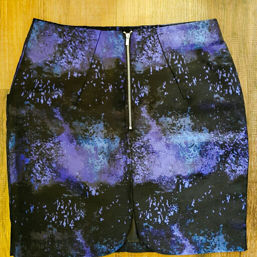 Galaxy Skirt - Picture 4 of 4