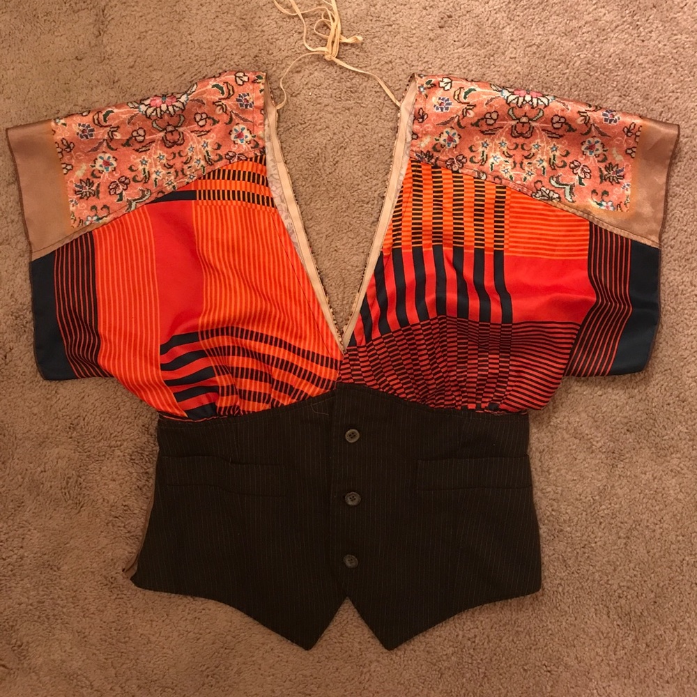 BUNDLE AND MAKE AN OFFER FOR A GREAT DEAL