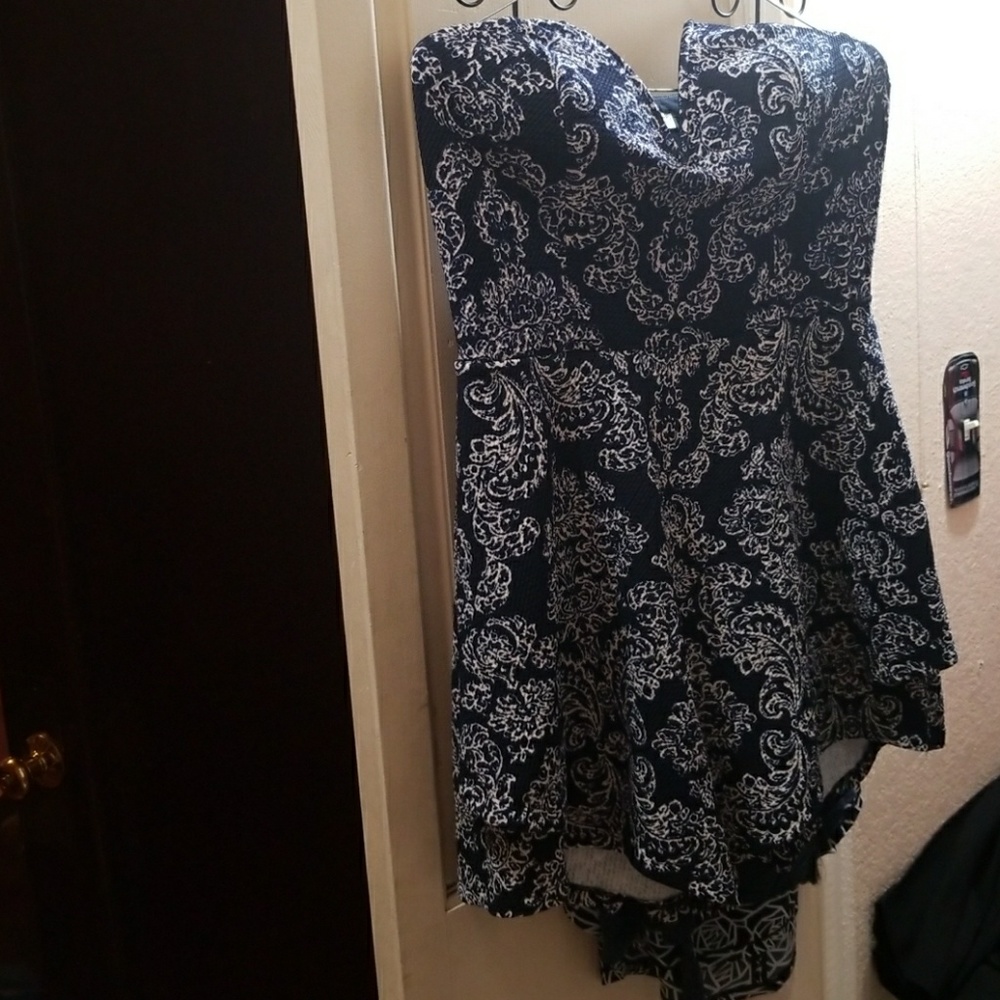 Andree romper size large