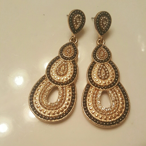 Francesca Collection Earrings - Picture 2 of 2