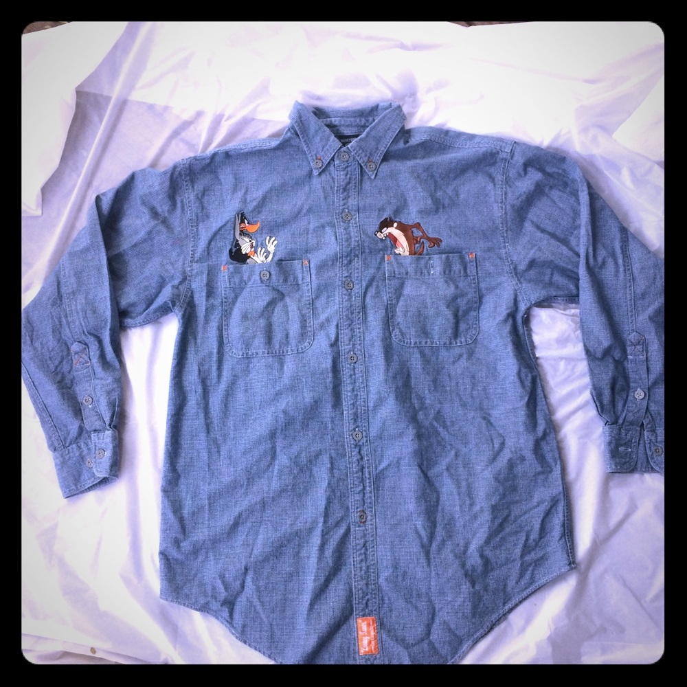 Men's  waner bros button down long sleeve shirt
