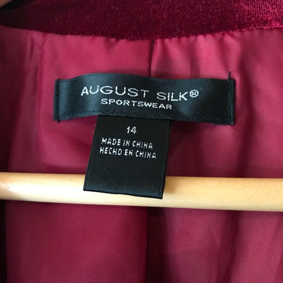 Beautiful Deep Red Velvet Blazer - Picture 4 of 5