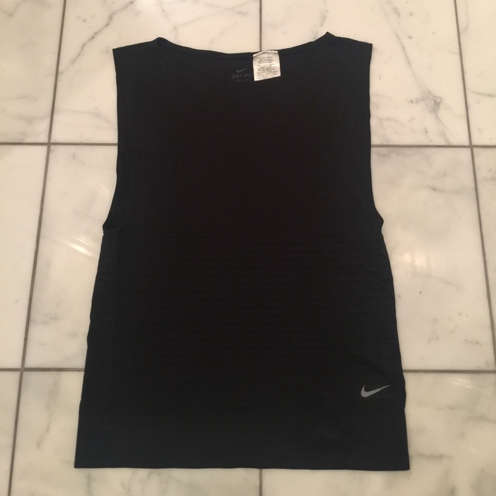 Nike DriFit tank