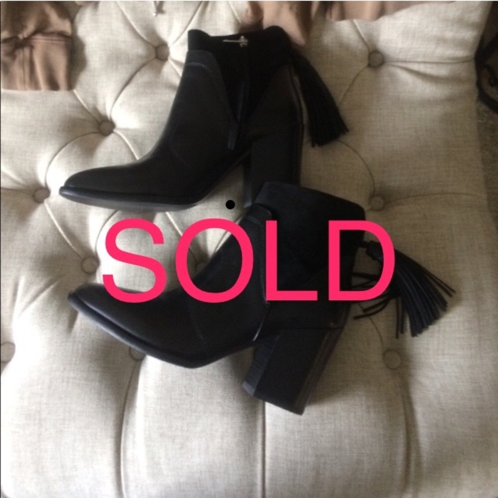 New Marc Fisher Ankle Bootie leather