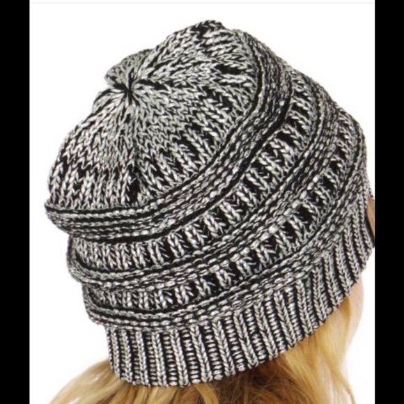 C.C. Oversized Two Tone Knit Beanie - Picture 3 of 3